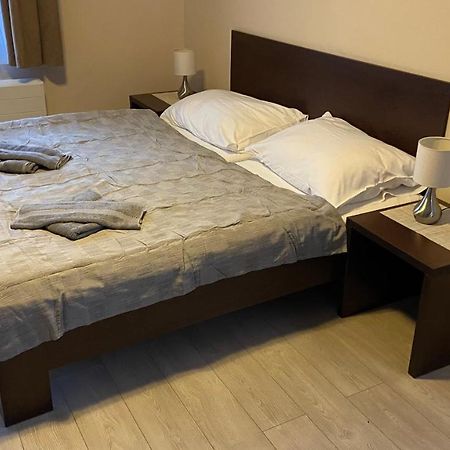 4Rooms Roztoky Екстериор снимка